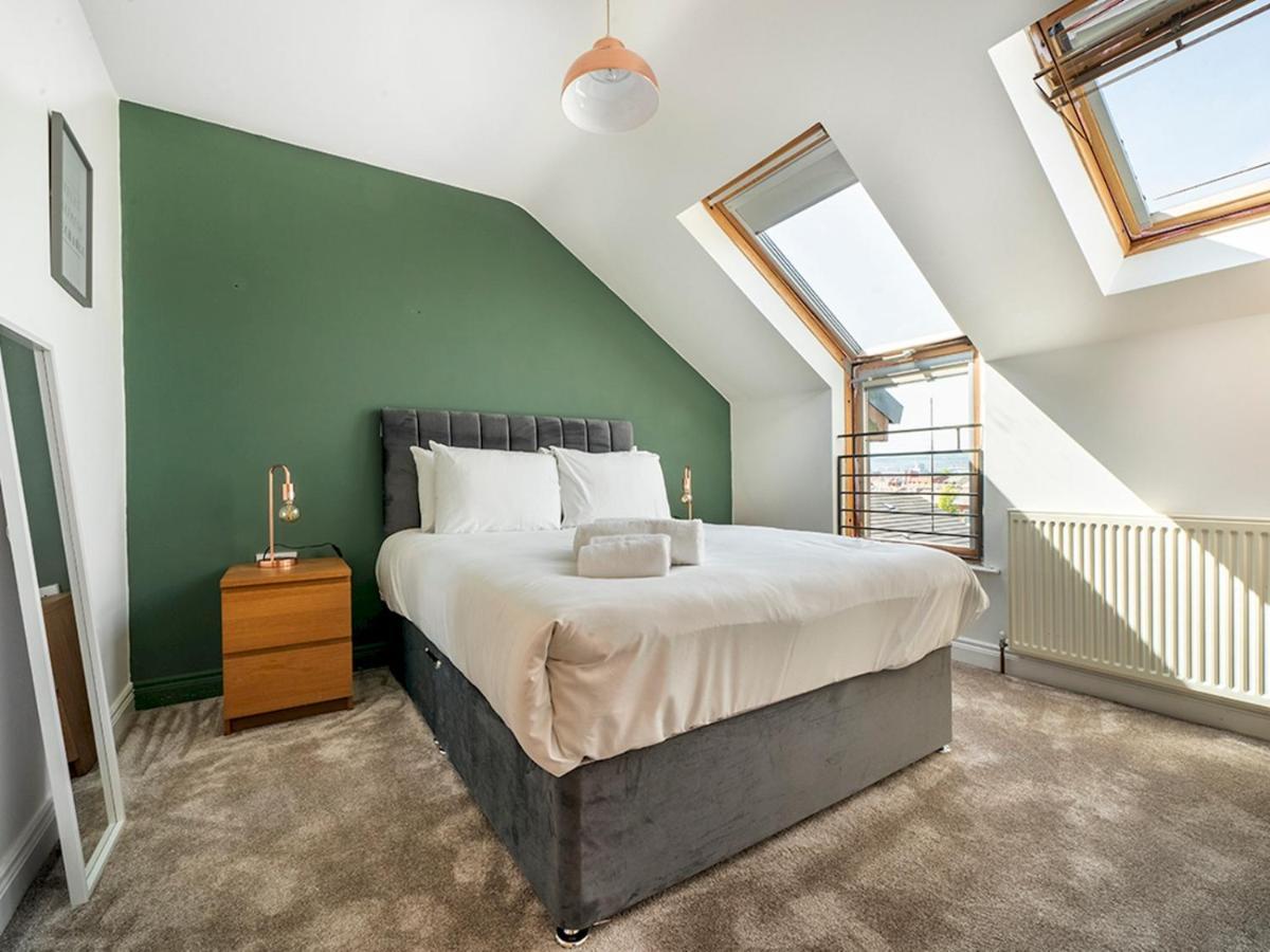 Titanic View Penthouse - Gated Complex - Parking Apartment Belfast Exterior foto